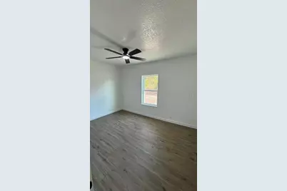 1118 E Linebaugh Avenue, Tampa, FL 33612 - Photo 23