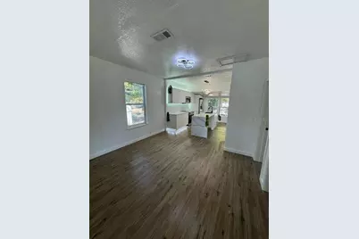 1118 E Linebaugh Avenue, Tampa, FL 33612 - Photo 11