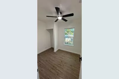 1118 E Linebaugh Avenue, Tampa, FL 33612 - Photo 29