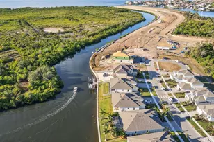 1088 Signet Dr, Apollo Beach, FL 33572 - Photo 41