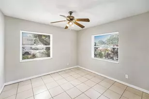 4260 Narvarez Way S, Saint Petersburg, FL 33712 - Photo 19