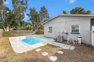 4260 Narvarez Way S, Saint Petersburg, FL 33712 - Photo 25