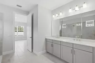 4228 Barbuda Ln, Kissimmee, FL 34758 - Photo 9