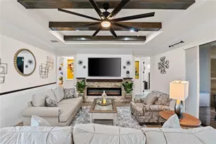 5219 Lake Venice Dr, Wimauma, FL 33598 - Photo 7