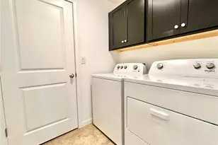 3807 Whitney Wy, Haines City, FL 33844 - Photo 9