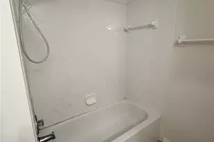 9846 Tivoli Villa Dr, Orlando, FL 32829 - Photo 35