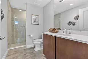 800 Collany Rd, Saint Petersburg, FL 33715 - Photo 33