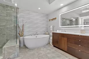 800 Collany Rd, Saint Petersburg, FL 33715 - Photo 21