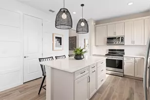 1175 Crowning Rdg Wy, Minneola, FL 34715 - Photo 5