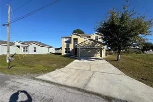 681 Basingstoke Ct, Kissimmee, FL 34758 - Photo 1