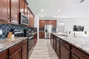 9029 Sunshine Ridge Loop, Kissimmee, FL 34747 - Photo 5