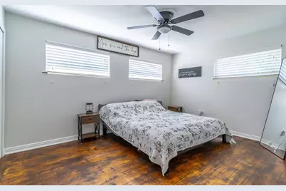 1237 W Voorhis Avenue, Deland, FL 32720 - Photo 21