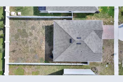 1217 Lexington Lane, Haines City, FL 33844 - Photo 3