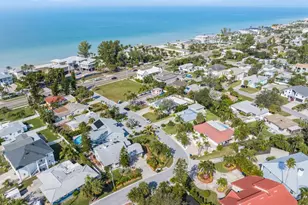 107 4th St, Belleair Beach, FL 33786 - Photo 29