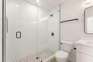 107 4th St, Belleair Beach, FL 33786 - Photo 35