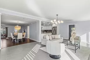 2330 Hickory Ln, Orlando, FL 32803 - Photo 9