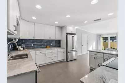 2330 Hickory Lane, Orlando, FL 32803 - Photo 13