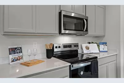 8577 Cape Fox Cove, Lakeland, FL 33810 - Photo 7