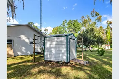 7686 S Crescent Loop, Floral City, FL 34436 - Photo 11