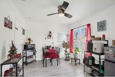 812 E. Flag Lane, Kissimmee, FL 34759 - Photo 13