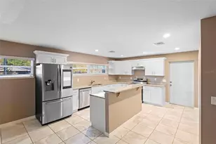 1505 Floradel Ave, Leesburg, FL 34748 - Photo 5