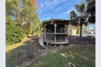 10249 NE 28th Loop #P, Silver Springs, FL 34488 - Photo 11