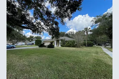 4706 Kinross Court, Valrico, FL 33596 - Photo 3