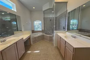 11102 Hyacinth Pl, Lakewood Ranch, FL 34202 - Photo 17