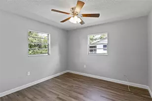 402 Century Ave, Fruitland Park, FL 34731 - Photo 11