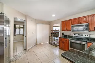 2664 Horseshoe Bay Dr, Kissimmee, FL 34741 - Photo 11