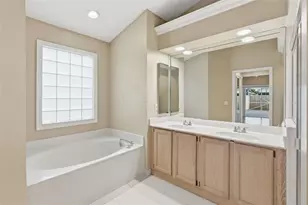 13297 Emerald View Ct, Wellington, FL 33414 - Photo 27