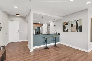 525 E Jackson St, Orlando, FL 32801 - Photo 7