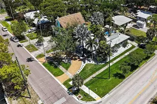 8301 Riverside Dr NE, Saint Petersburg, FL 33702 - Photo 3