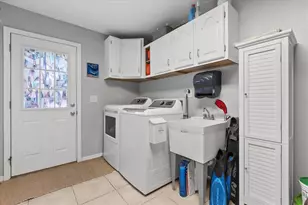 2047 Rocky Hill Dr, Deltona, FL 32738 - Photo 29