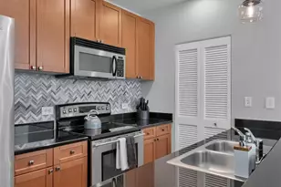 525 E Jackson St, Orlando, FL 32801 - Photo 35