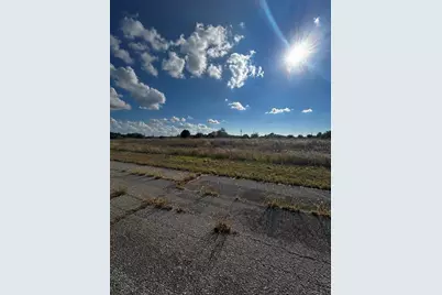 216 Leinster Place, Labelle, FL 33935 - Photo 5