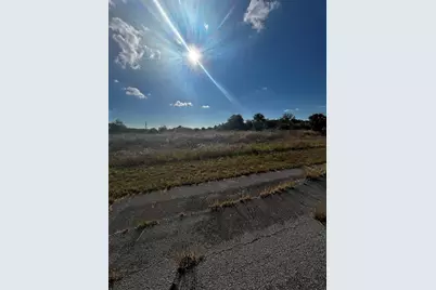 216 Leinster Place, Labelle, FL 33935 - Photo 3