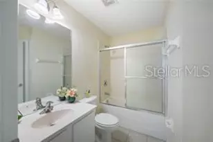 2679 Metro Sevilla Dr, Orlando, FL 32835 - Photo 13