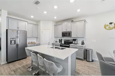 1706 Chatsworth Circle, Saint Cloud, FL 34771 - Photo 7