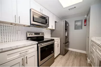 2022 Ludlow Lane #2022, Orlando, FL 32839 - Photo 5