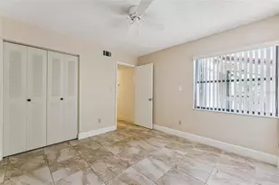 3210 Candle Ridge Dr, Orlando, FL 32822 - Photo 9