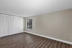 4904 Silver Oaks Village, Orlando, FL 32808 - Photo 25