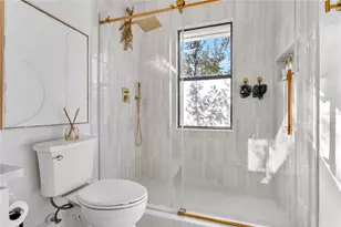 548 Copley Ln, Orlando, FL 32806 - Photo 13