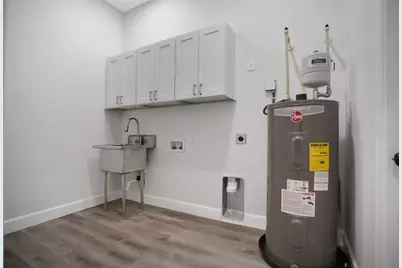 6474 Taylor Court, New Port Richey, FL 34653 - Photo 25