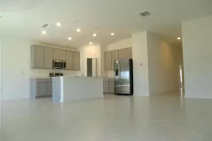 317 Loch Ct, Davenport, FL 33837 - Photo 13