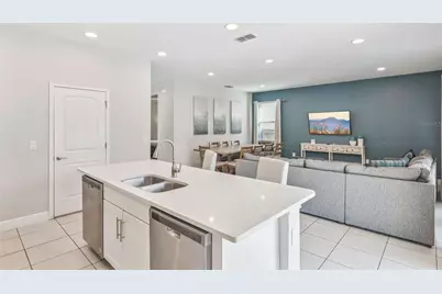 7704 Graben Street, Kissimmee, FL 34747 - Photo 9