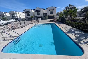 3633 W Everette Ave, Tampa, FL 33611 - Photo 5