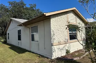 746 Maderia Ct, Kissimmee, FL 34758 - Photo 3