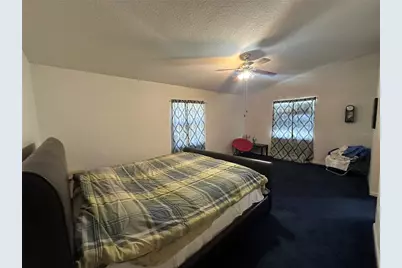 746 Maderia Court, Kissimmee, FL 34758 - Photo 23