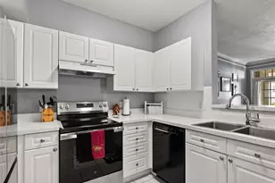 239 Longview Ave, Kissimmee, FL 34747 - Photo 9